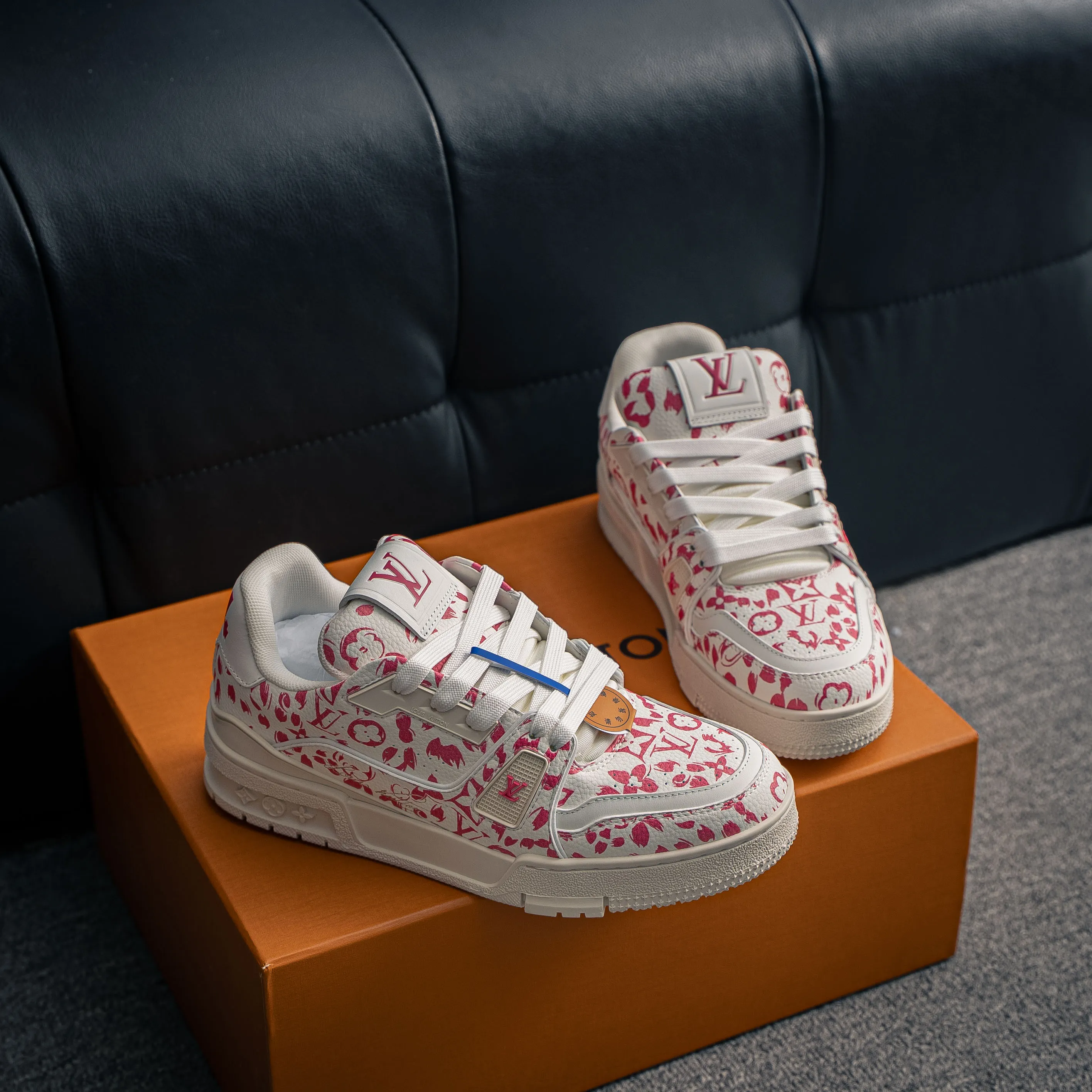 # Louis Vuitton Trainer Sneaker Low Versatile Skate Shoes NFC Authentic